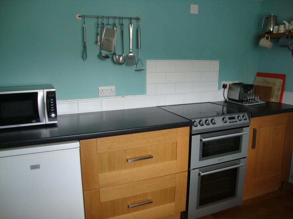 Ceiros Cottage Llangammarch Wells Exterior photo